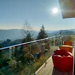 Fairmont Cottage Mukteshwar
