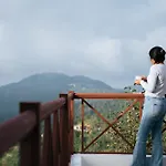 Saffronstays The Clairmont Cottage,Mukteshwar