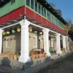 Orchard Oasis Home Stay