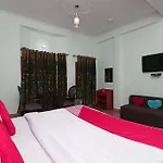 Oyo 15170 Maa Gauri Resort