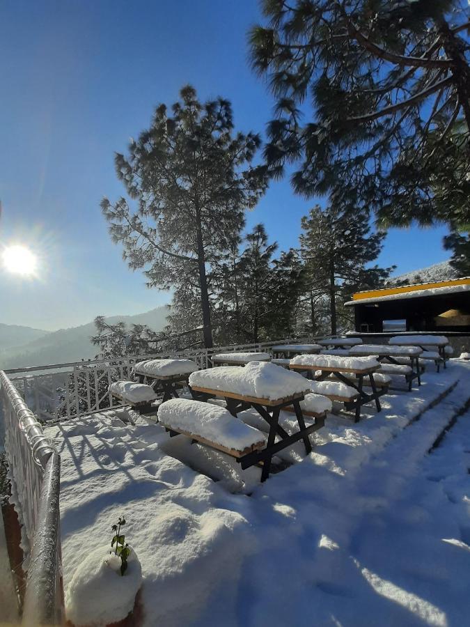 Resort Justa Retreat & Mukteshwar