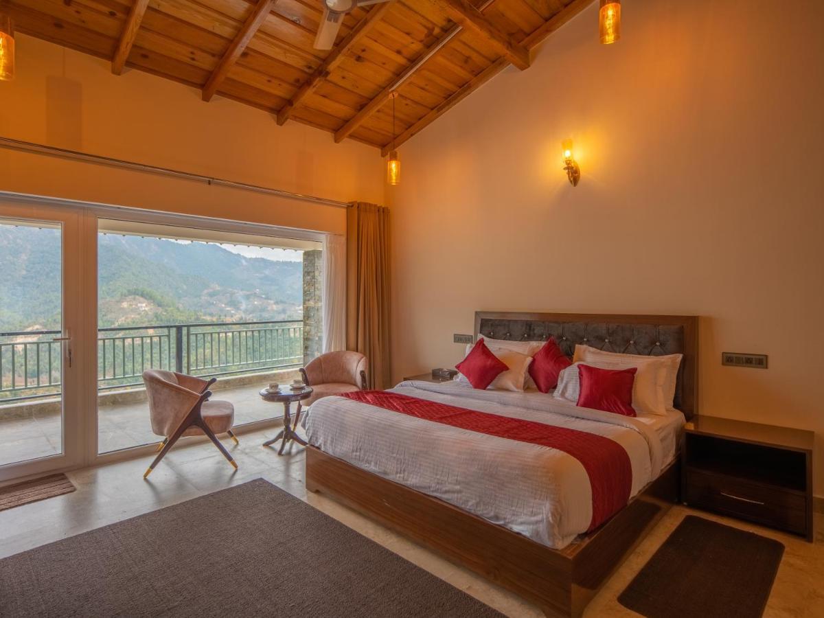 Captains Paradise At Hill Station