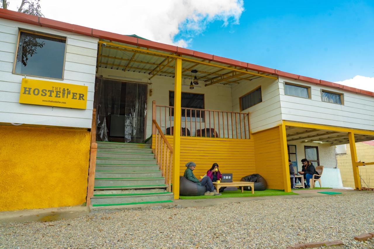 Lushtree Backpackers - & Cafe * Mukteshwar