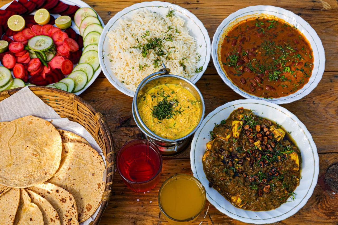 Saffronstays El Sueno, -villa Serving Pahadi Meals *