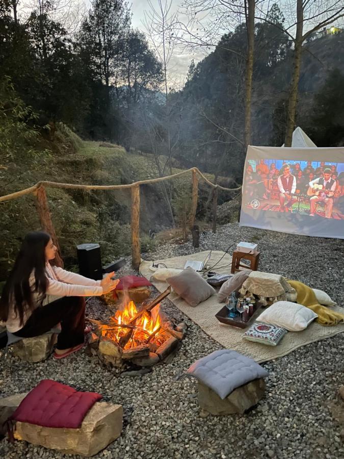 Luxury tent Glamping By The Hulya - Mukteshwar Mukteshwar