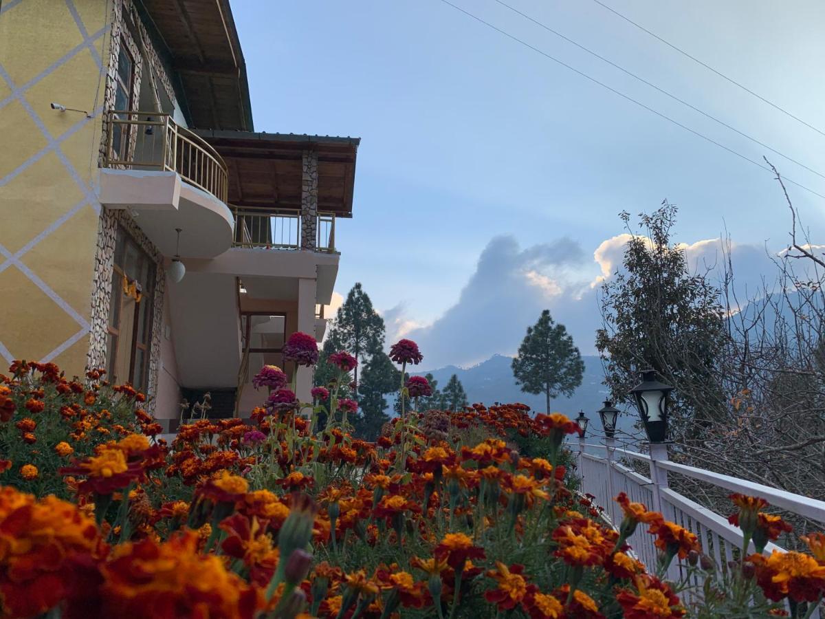 Hotel Aaradhey 3*