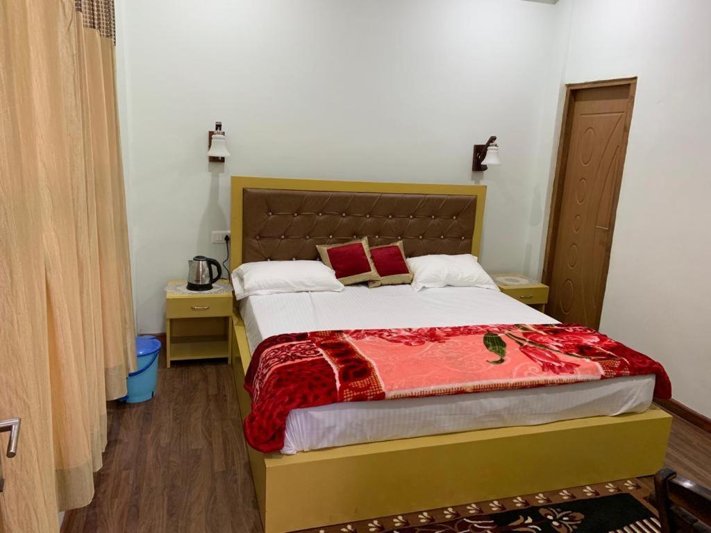 Aaradhey 3* Mukteshwar