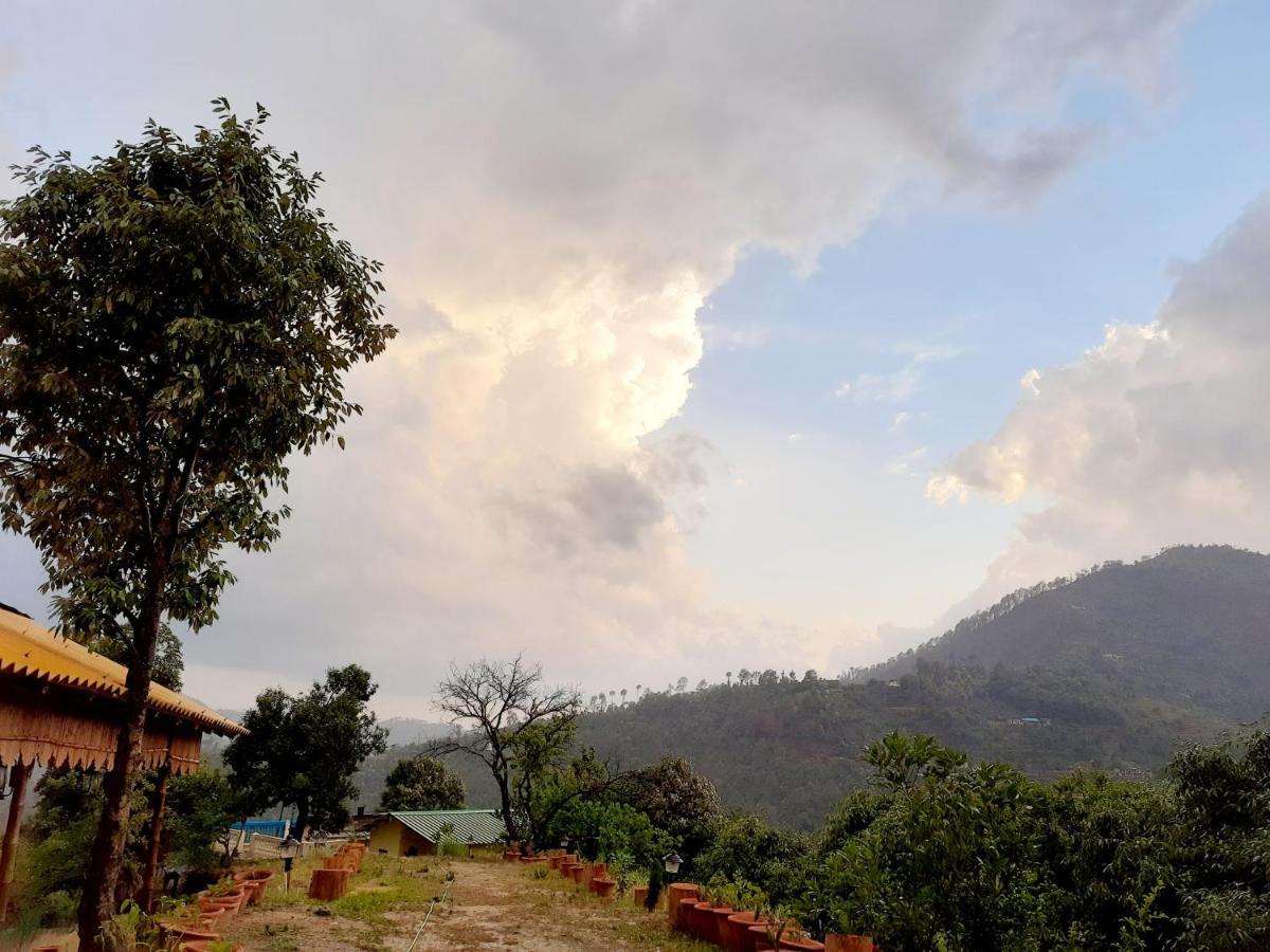 Mukteshwar Grand Retreat Resort