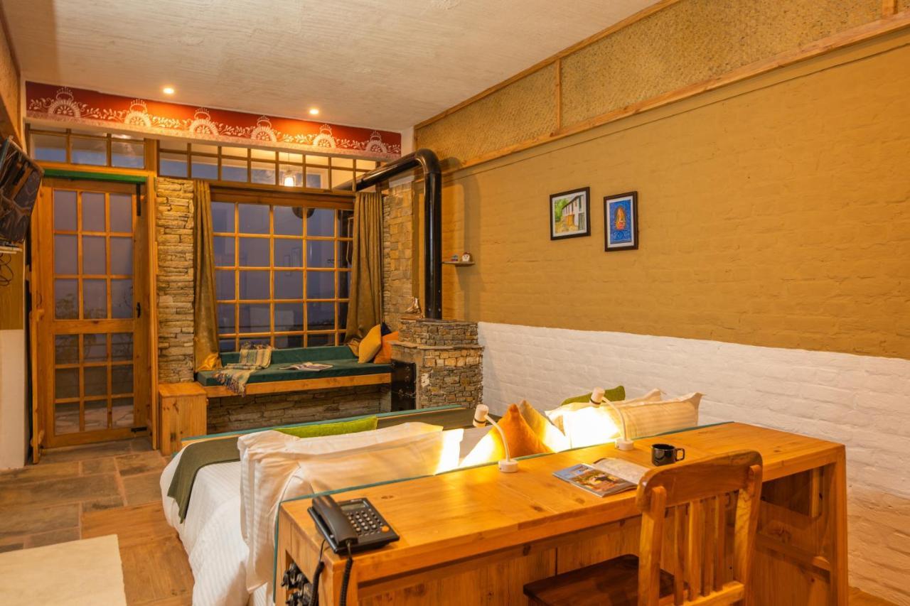 Resort The Cedar Castle *