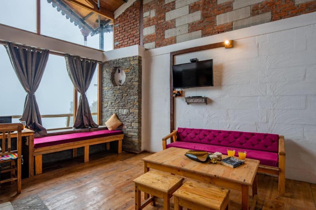 Resort The Cedar Castle Mukteshwar