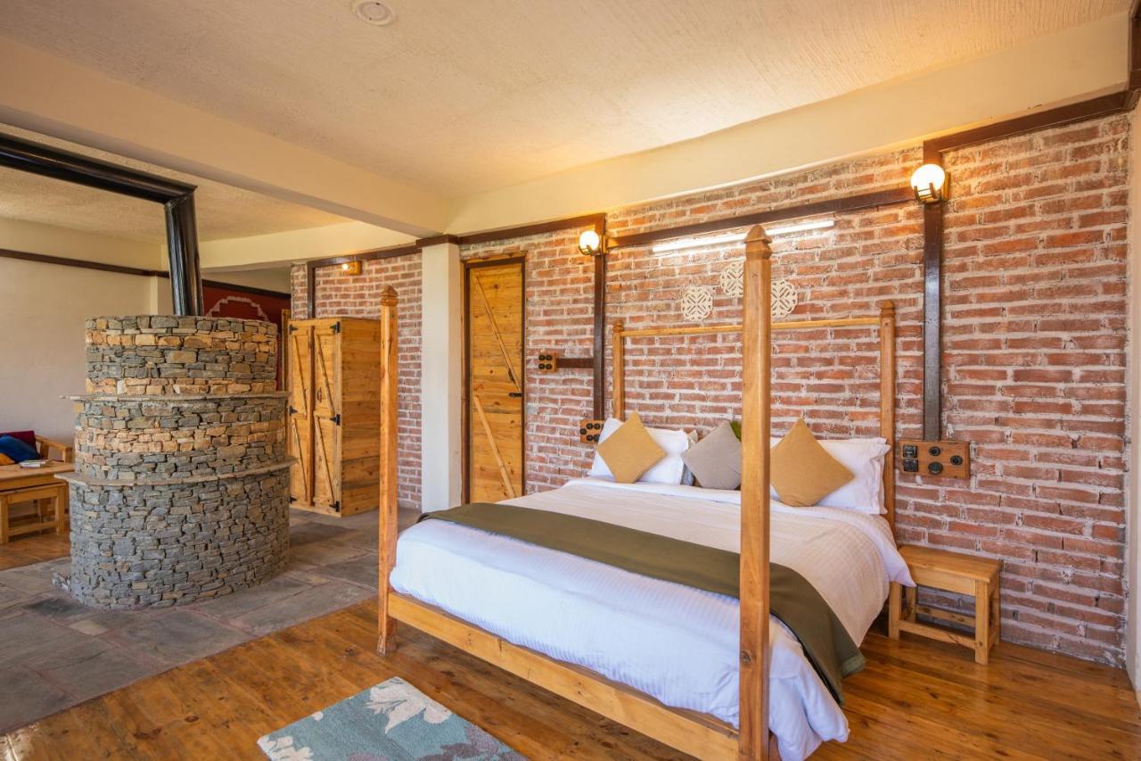 Resort The Cedar Castle *