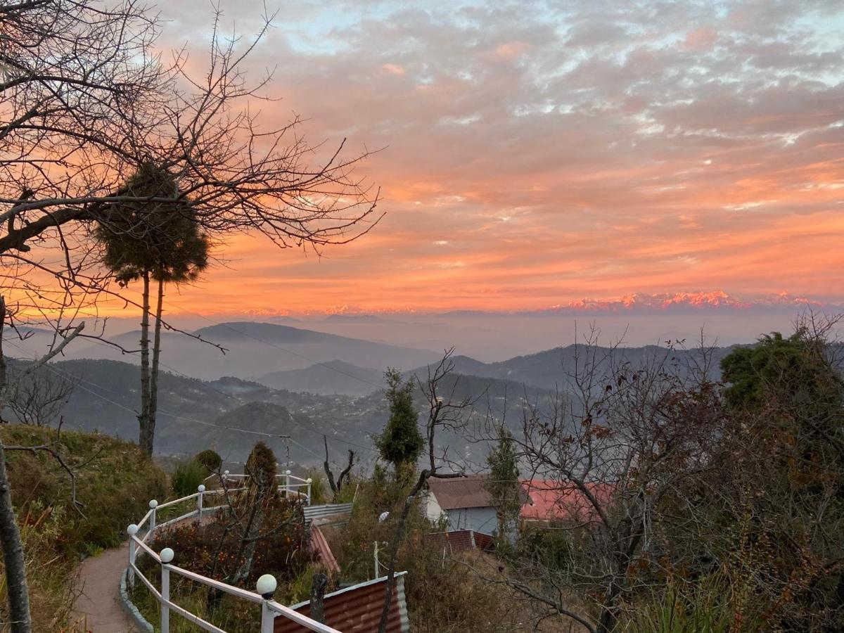 Wincliff Orchard Hotel Mukteshwar