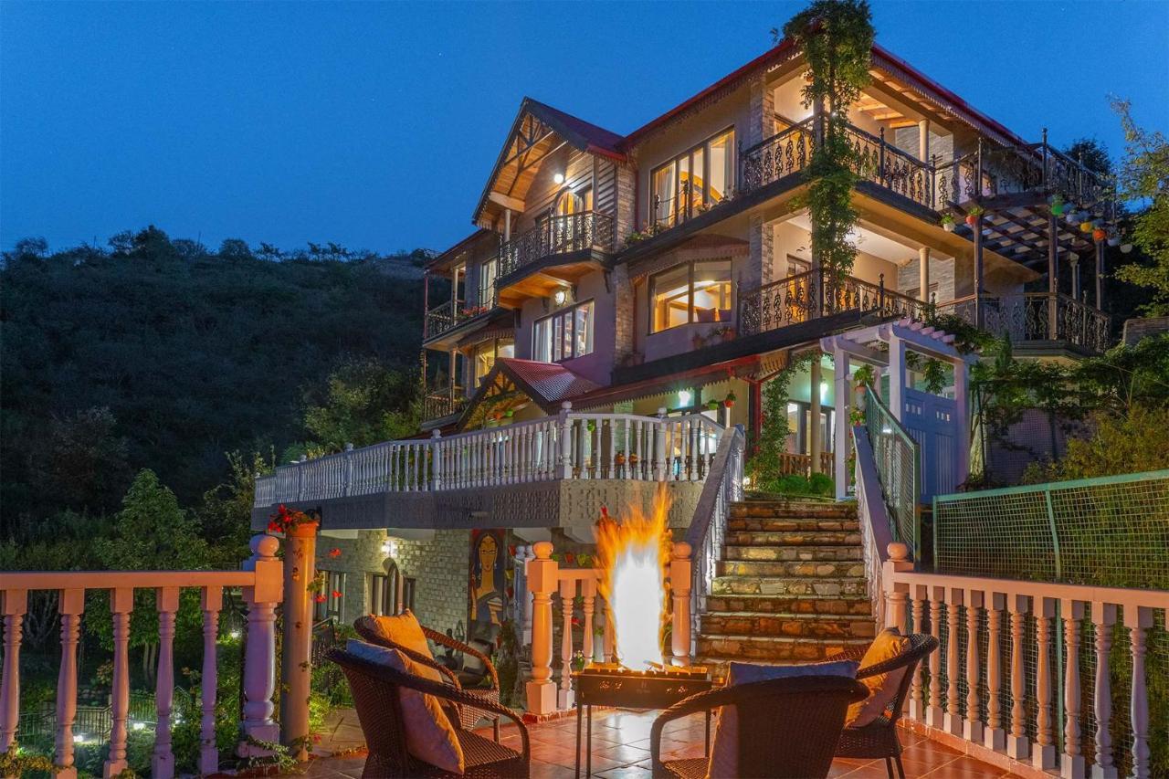 Stayvista At Scenic Solitude Mukteshwar