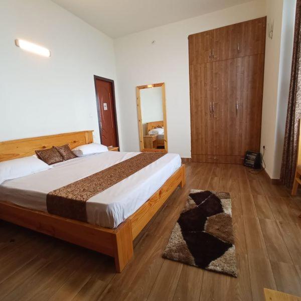 Hotel Raahi Mukteshwar
