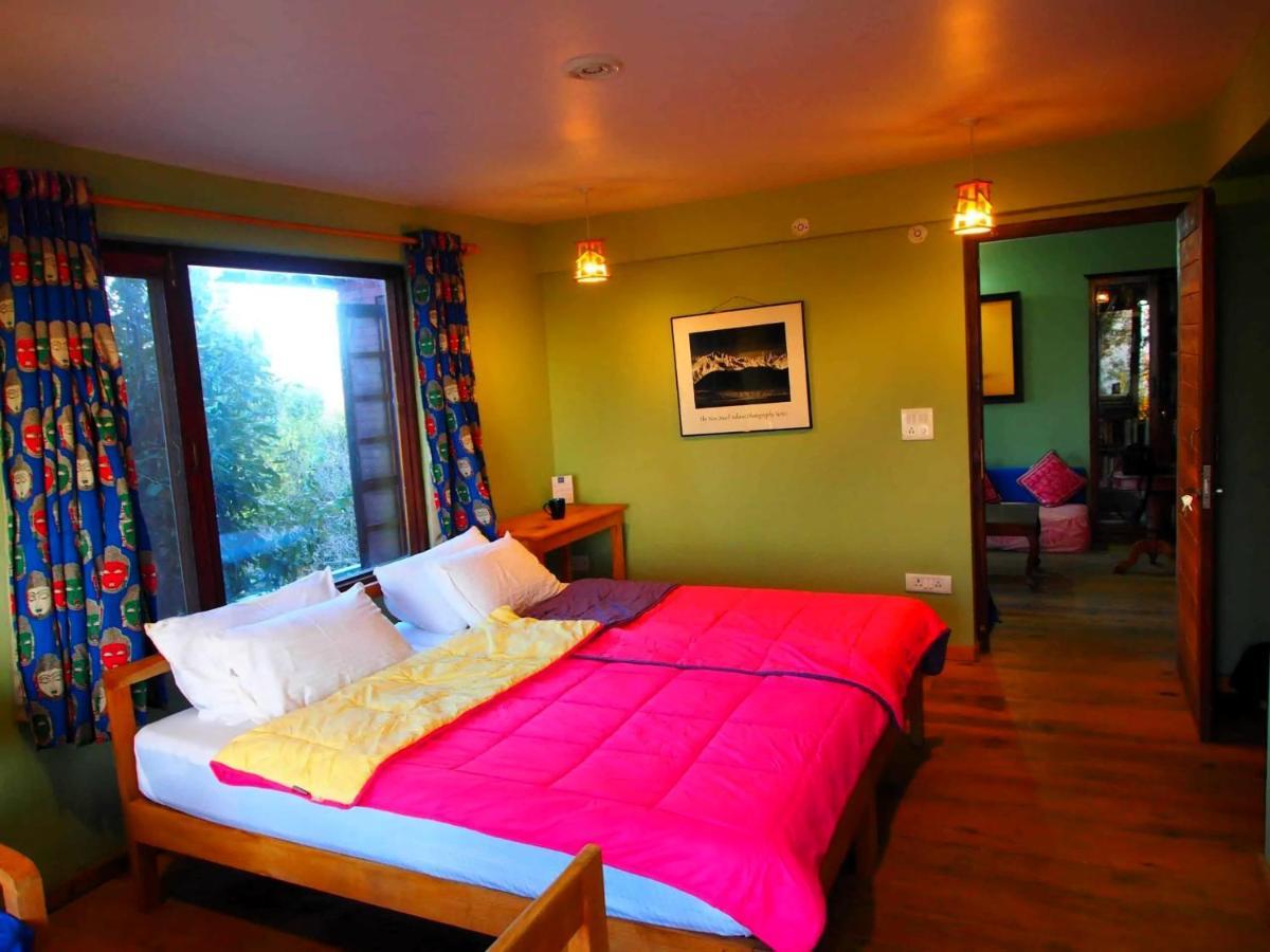 Quiet Place Himalayas Resort *