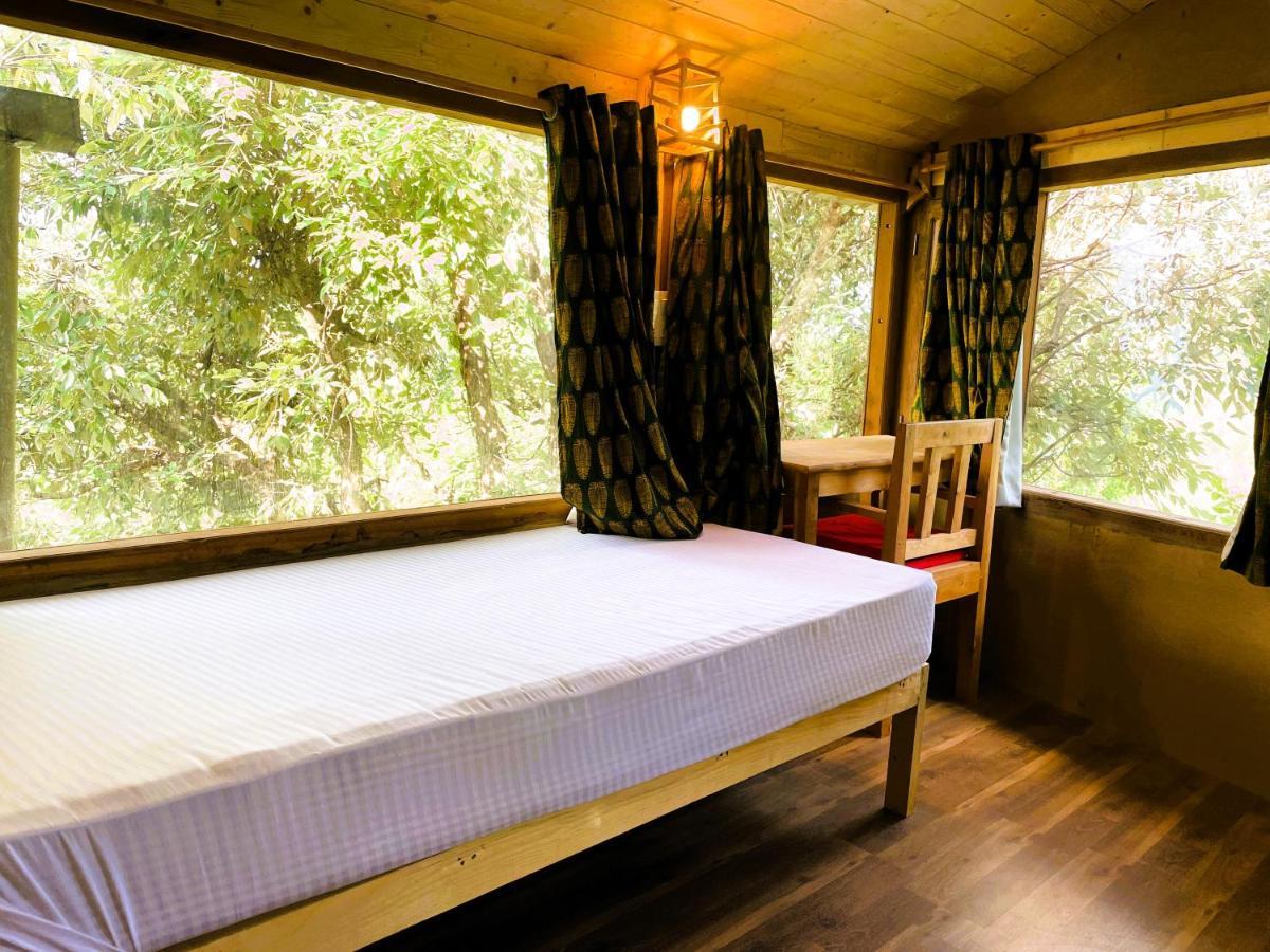 Quiet Place Himalayas Resort Mukteshwar