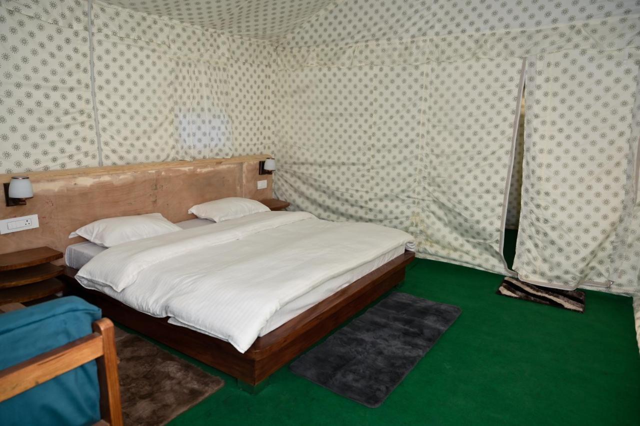 Luxury tent Saanidhya Camps