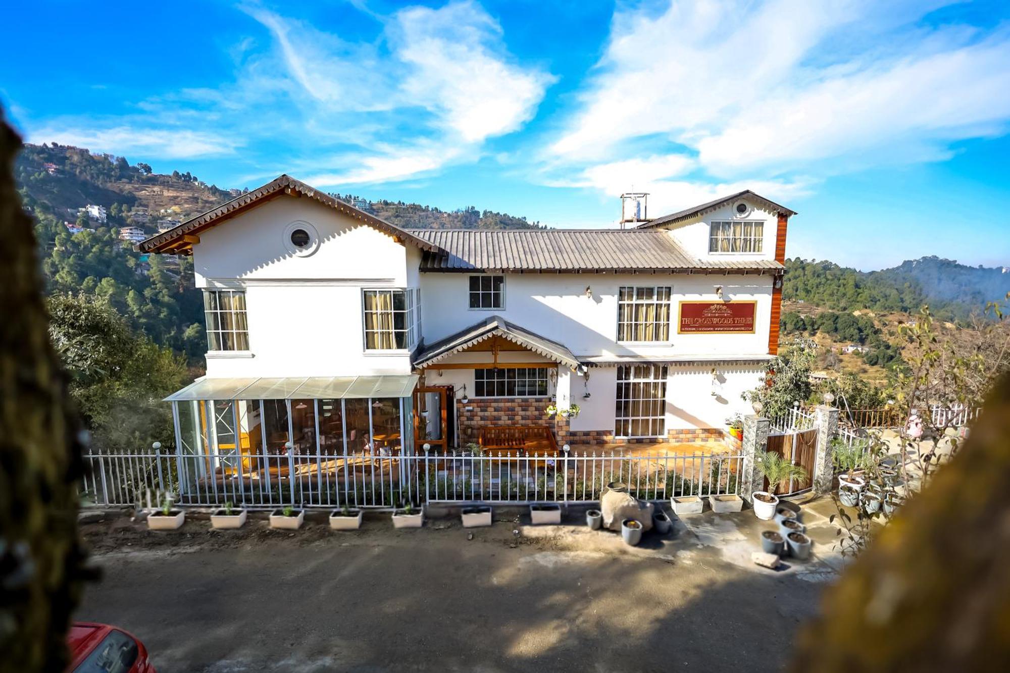 Hotel The Crosswoods Three Mukteshwar