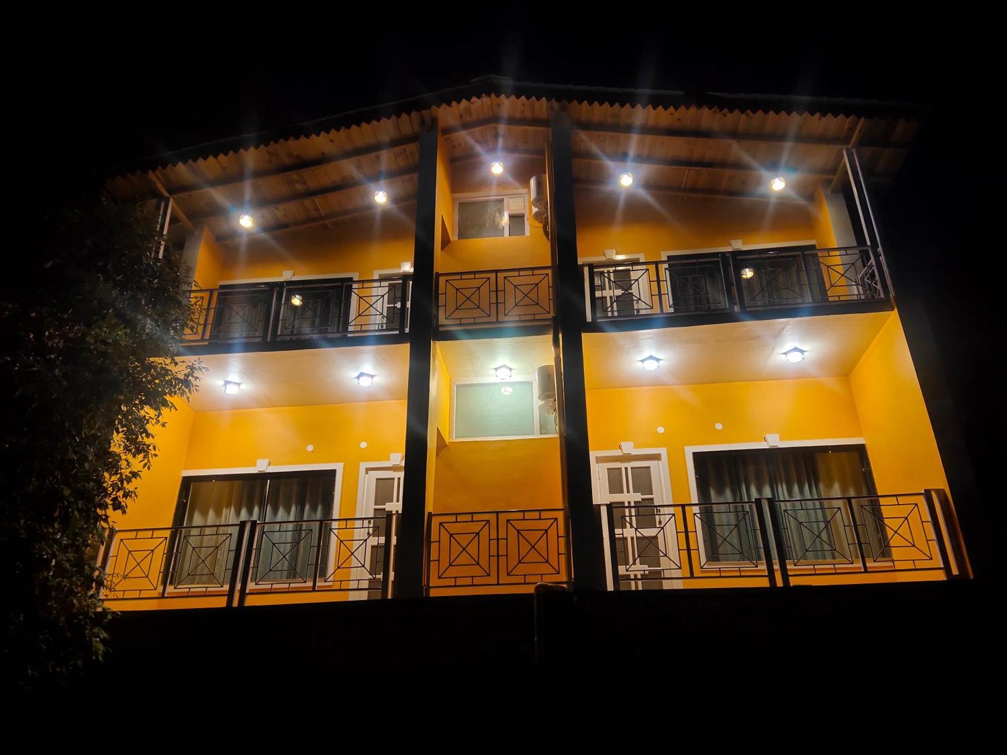 Resort Aranya