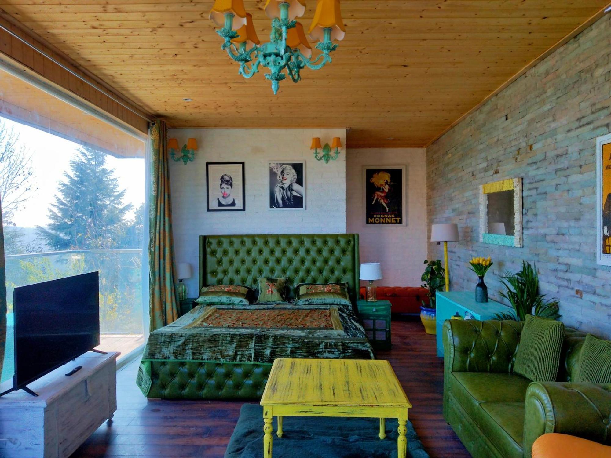 Fairmont * Mukteshwar