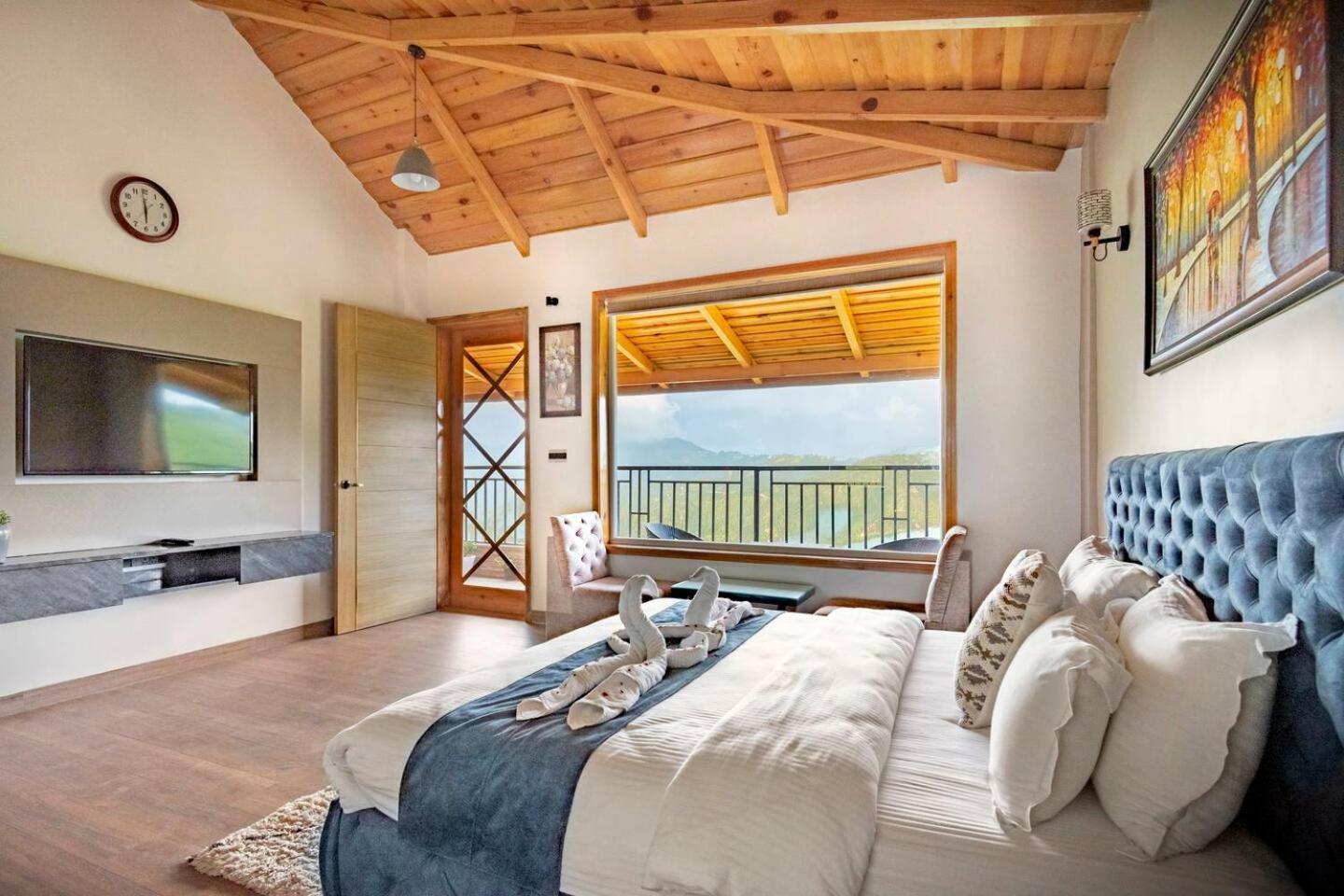 The Lookout - Luxurious At Chalet *