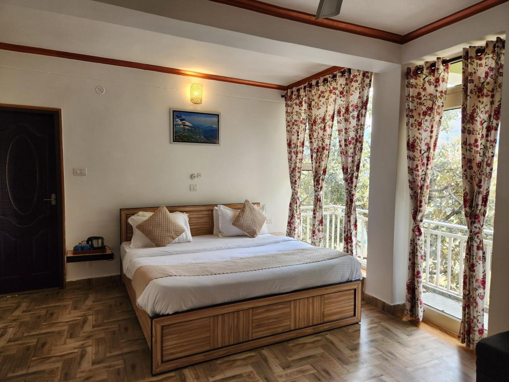 Mountain Golden Ray Homestay