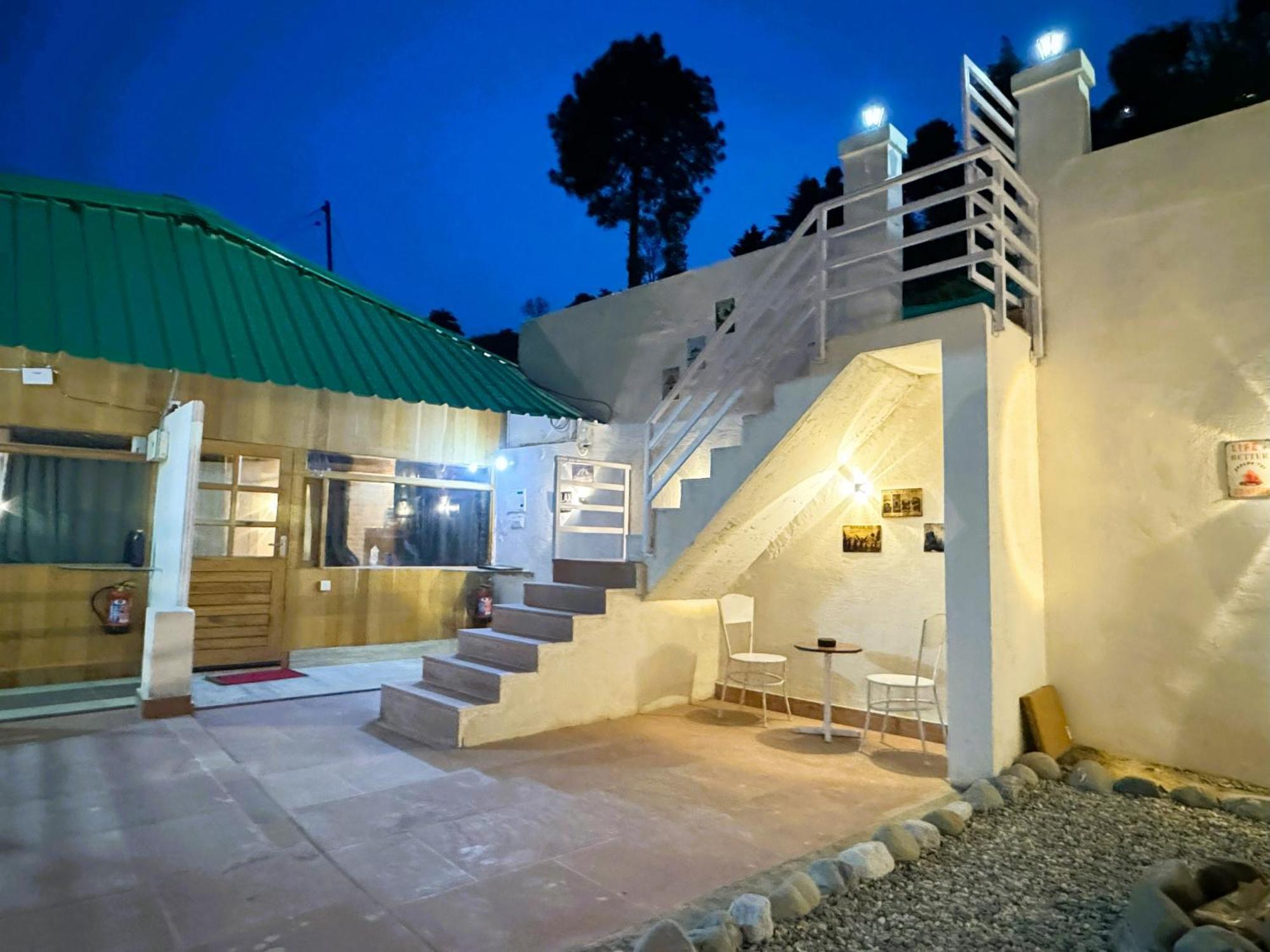 Wanderlust Homestay Mukteshwar