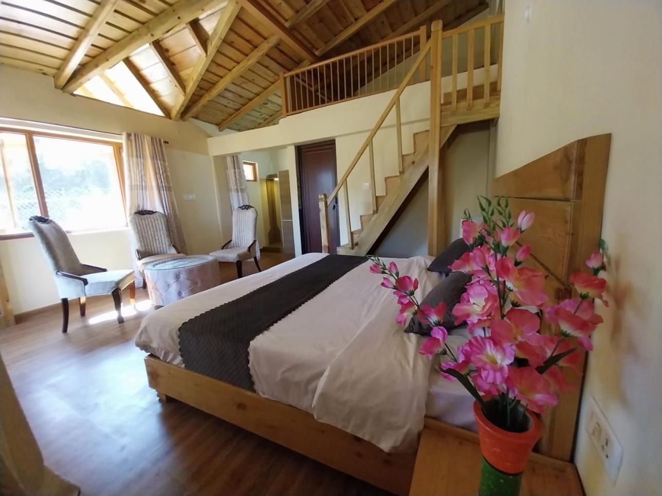 Anmol Paradise Guest house Mukteshwar