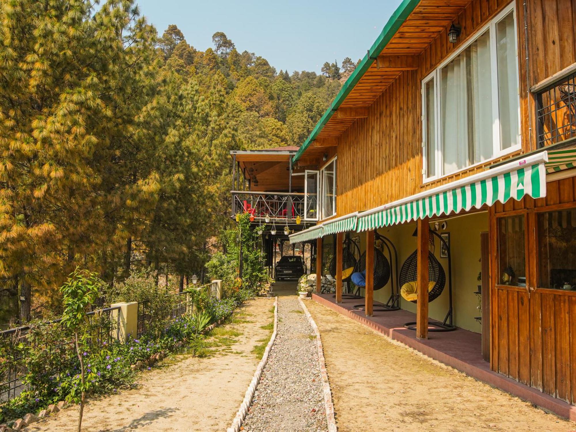 Hotel Thehimalayanliving Whistling Pines Mukteshwar