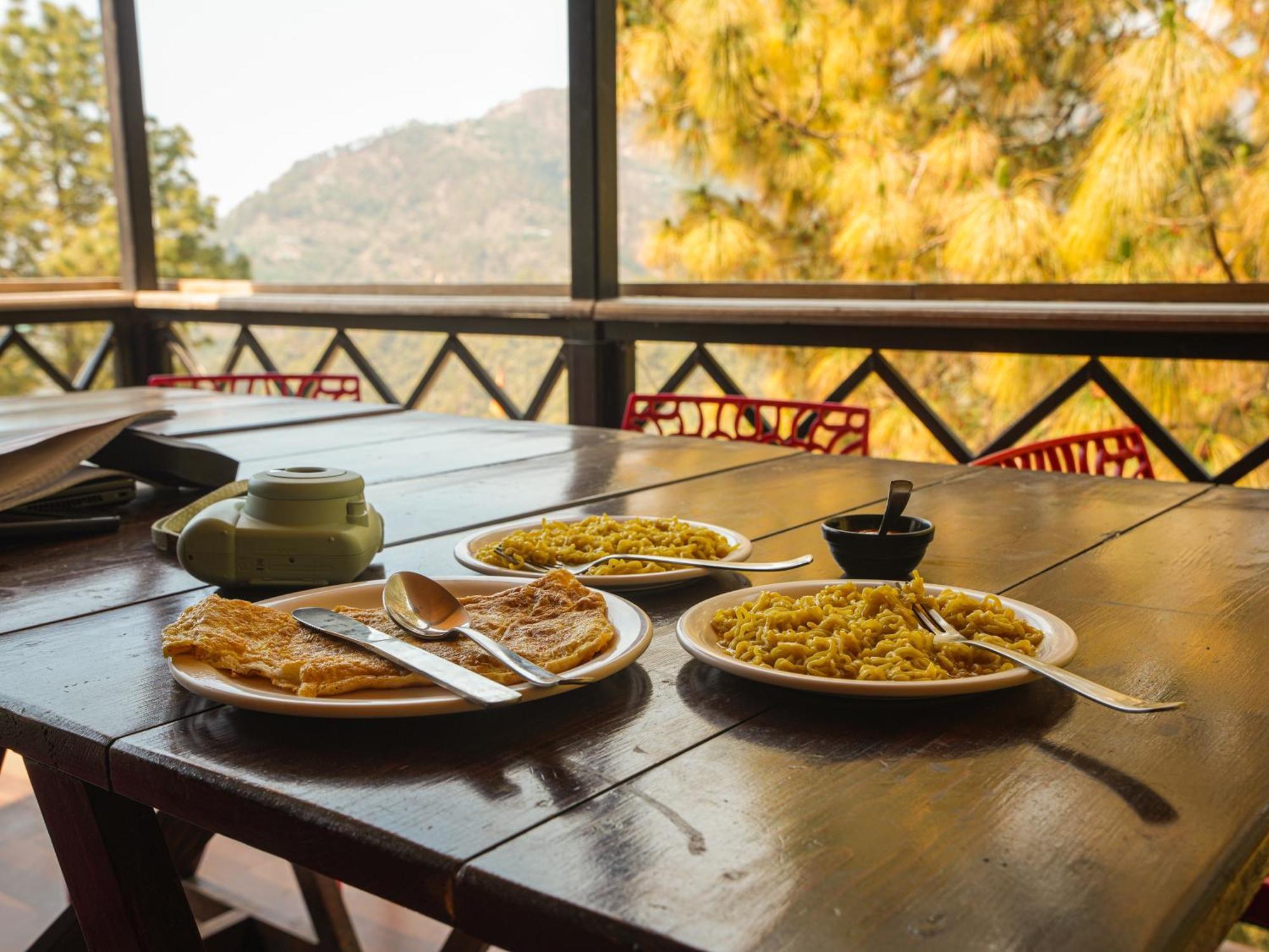 Hotel Thehimalayanliving Whistling Pines 4*