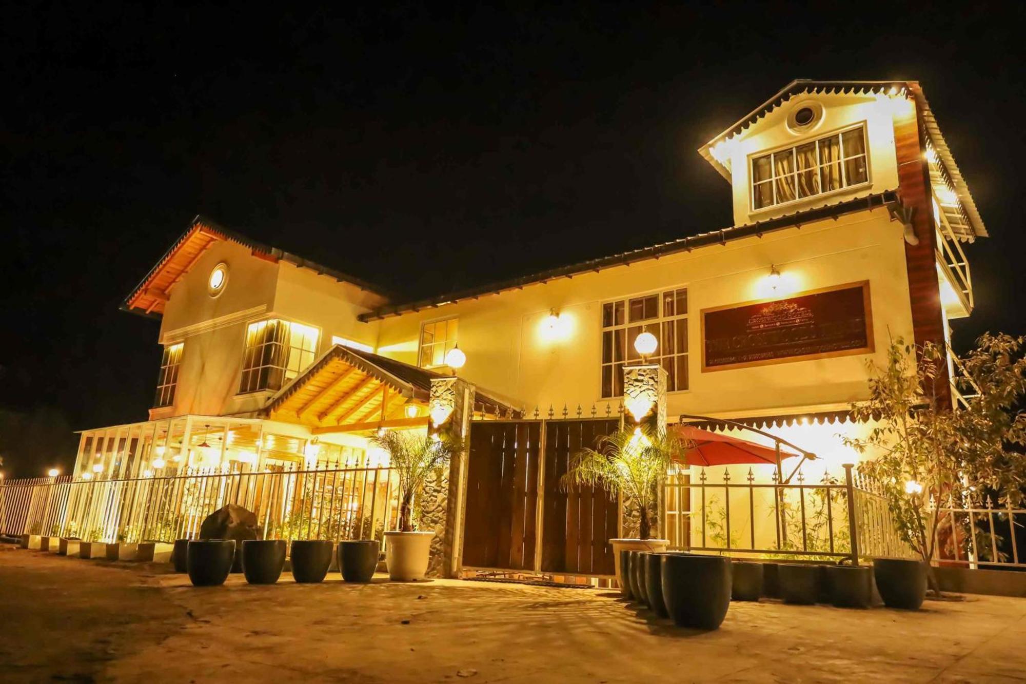 The Crosswoods Three 4*