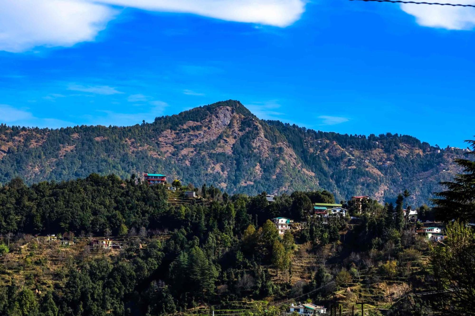 The Crosswoods Three Hotel Mukteshwar