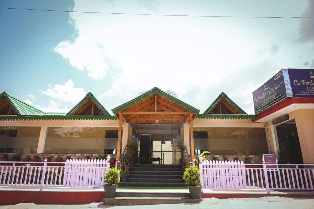 The Wonder Valley Hotel 3*