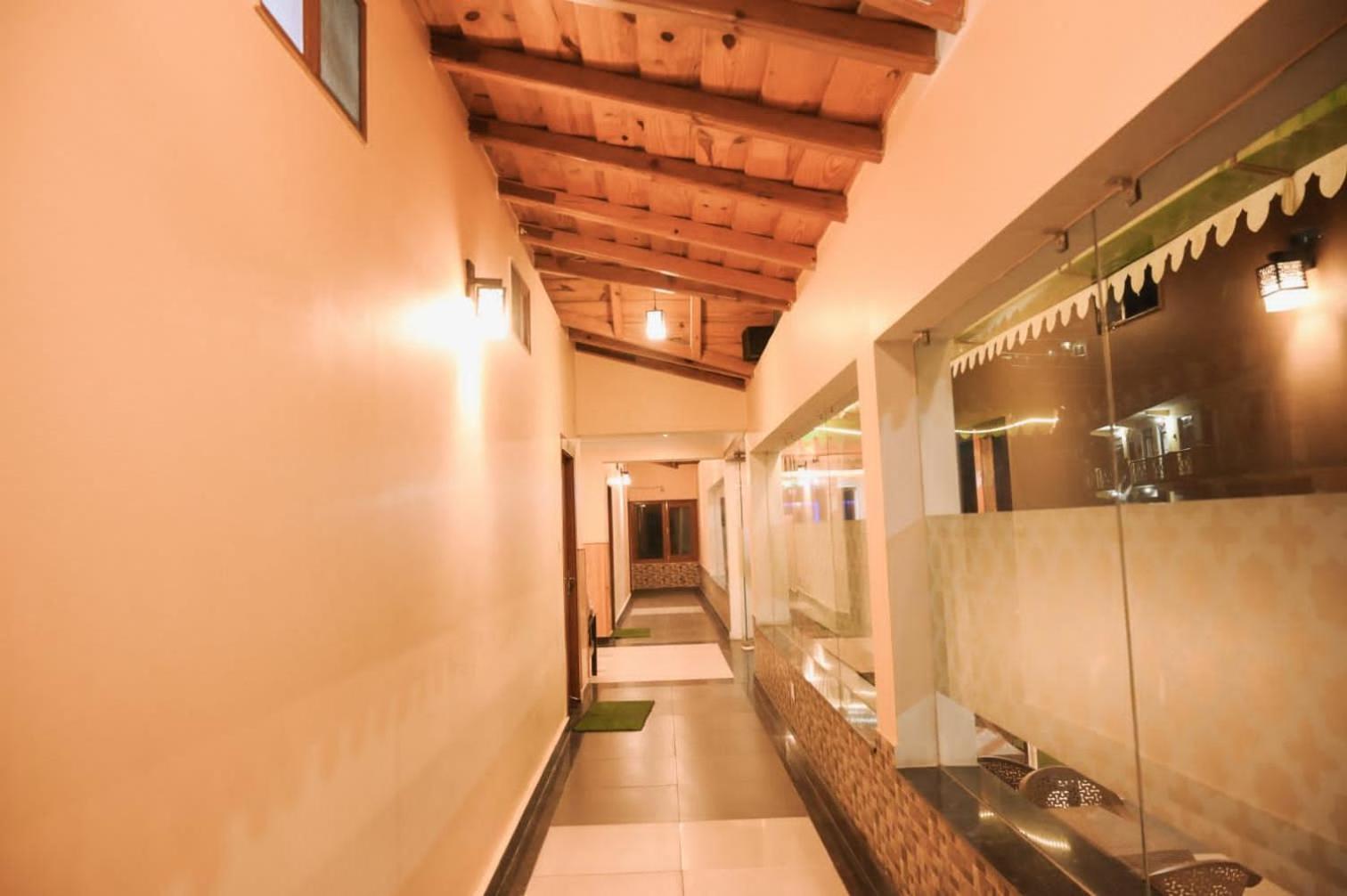 The Wonder Valley Hotel 3*