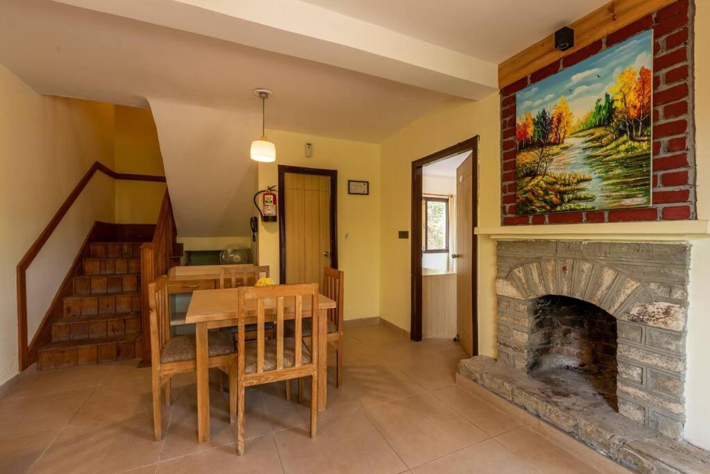 Holiday home Pet-friendly 2br W Mountain View C4 Mukteshwar