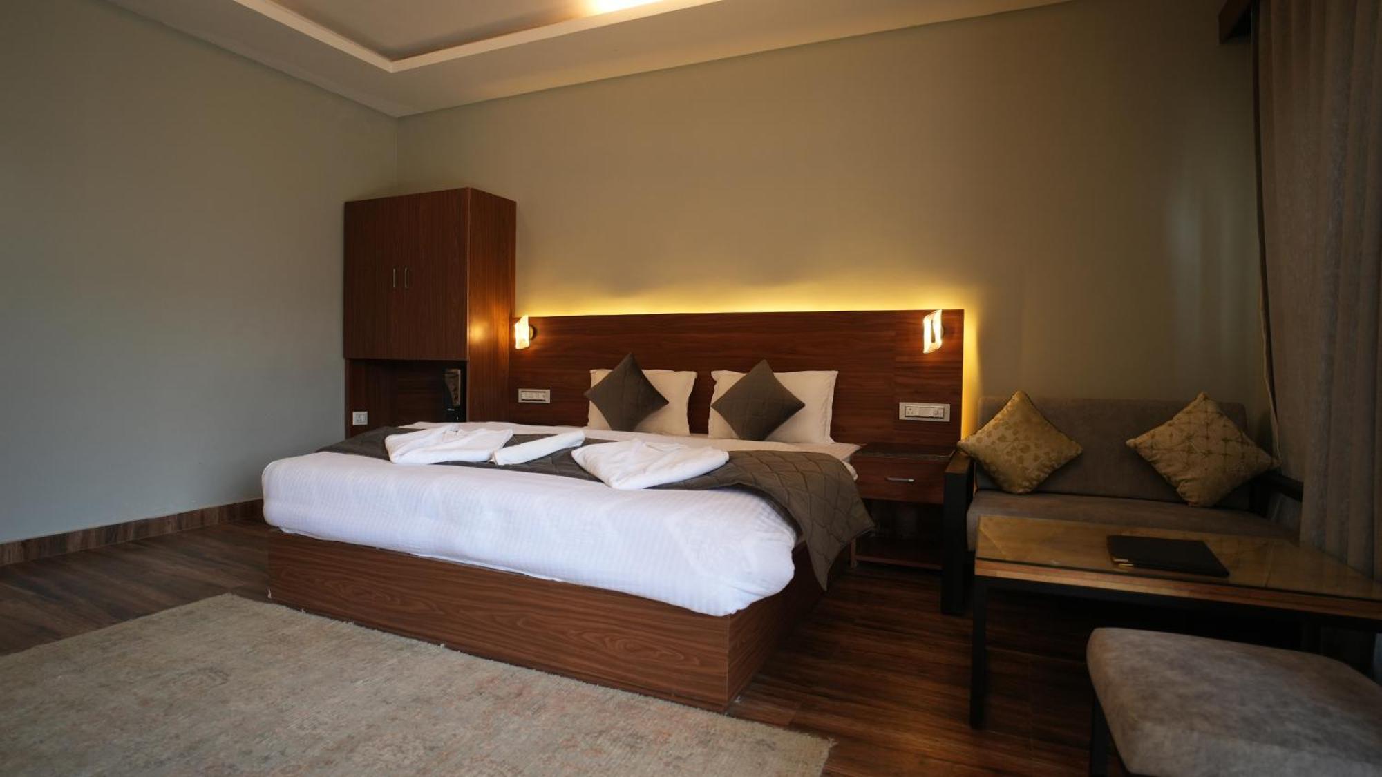 The Foresta By Orchid Hospitality & Holidays * Mukteshwar
