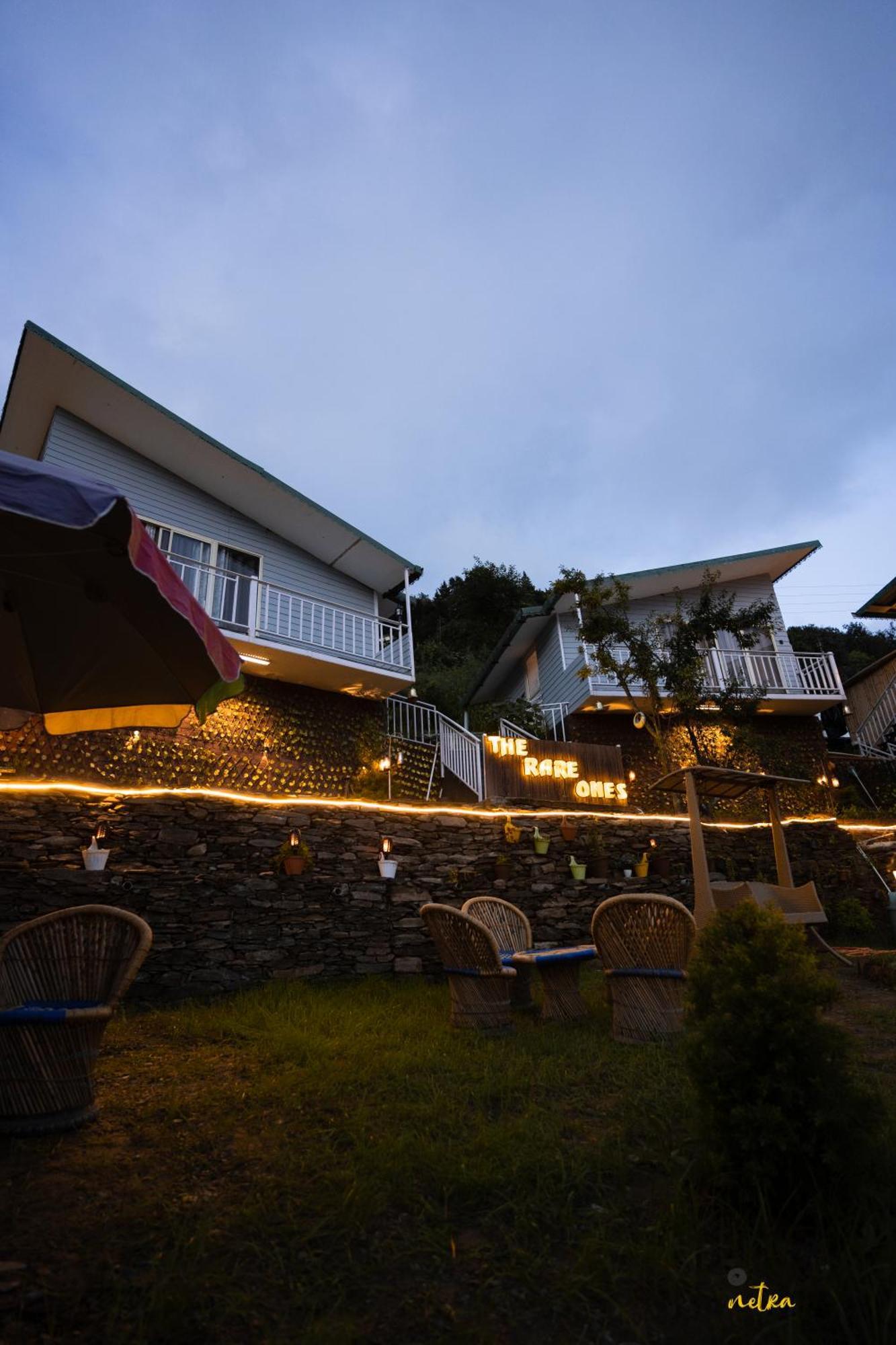 The Rare One's - & Cafe Mukteshwar