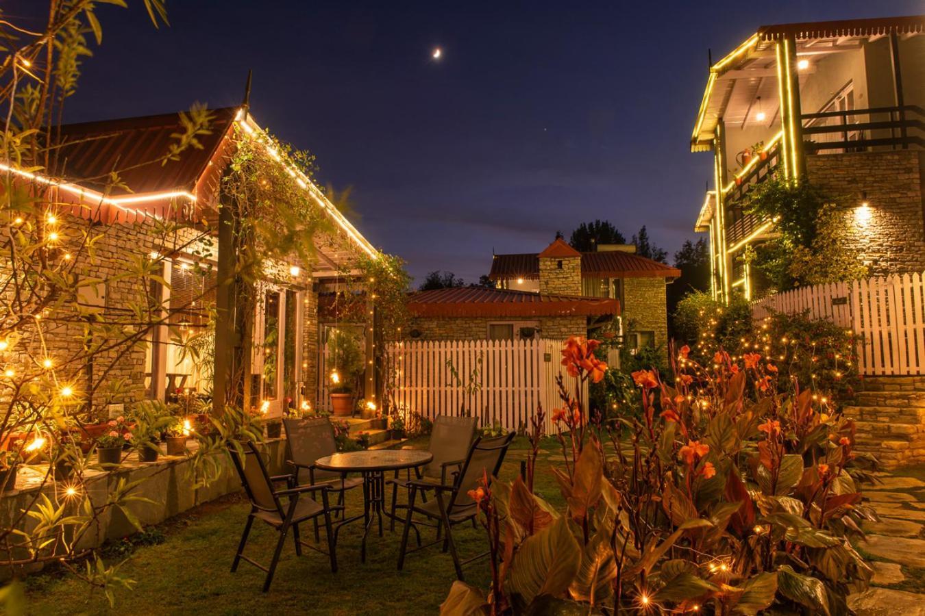 The Birdcage, Hotel Mukteshwar