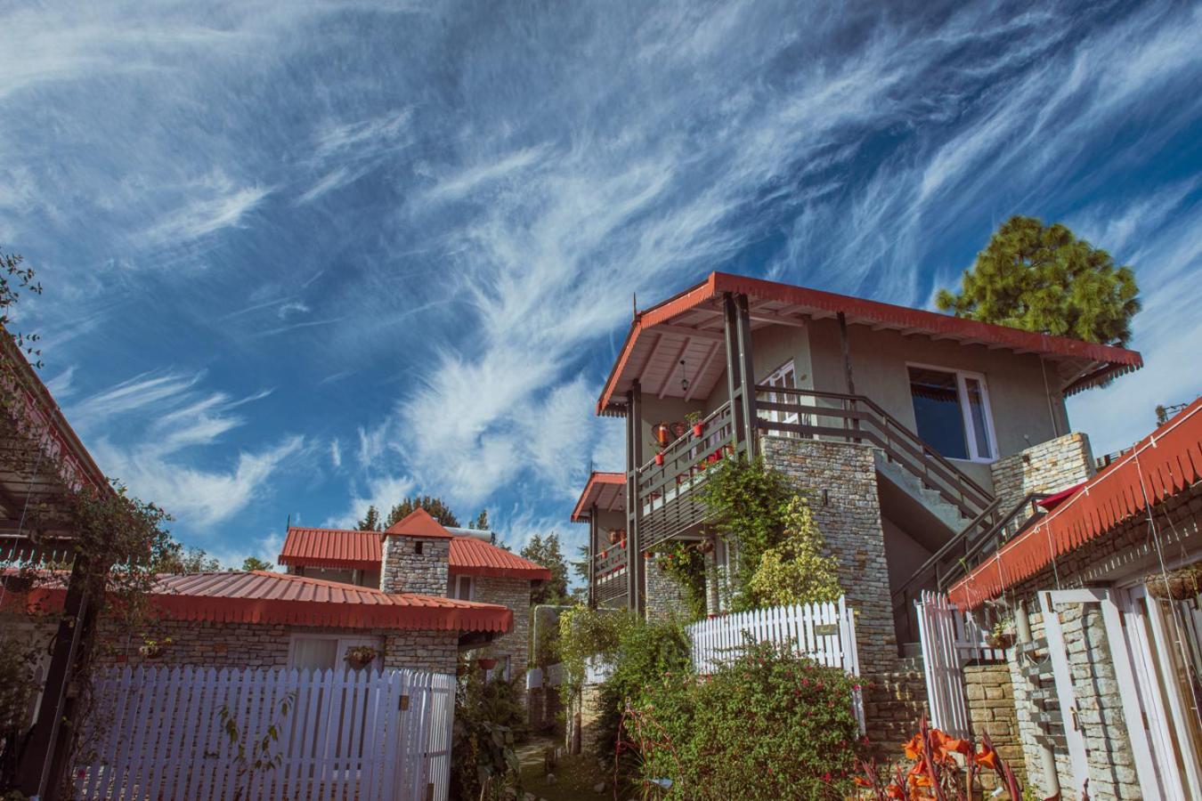 The Birdcage, Hotel Mukteshwar