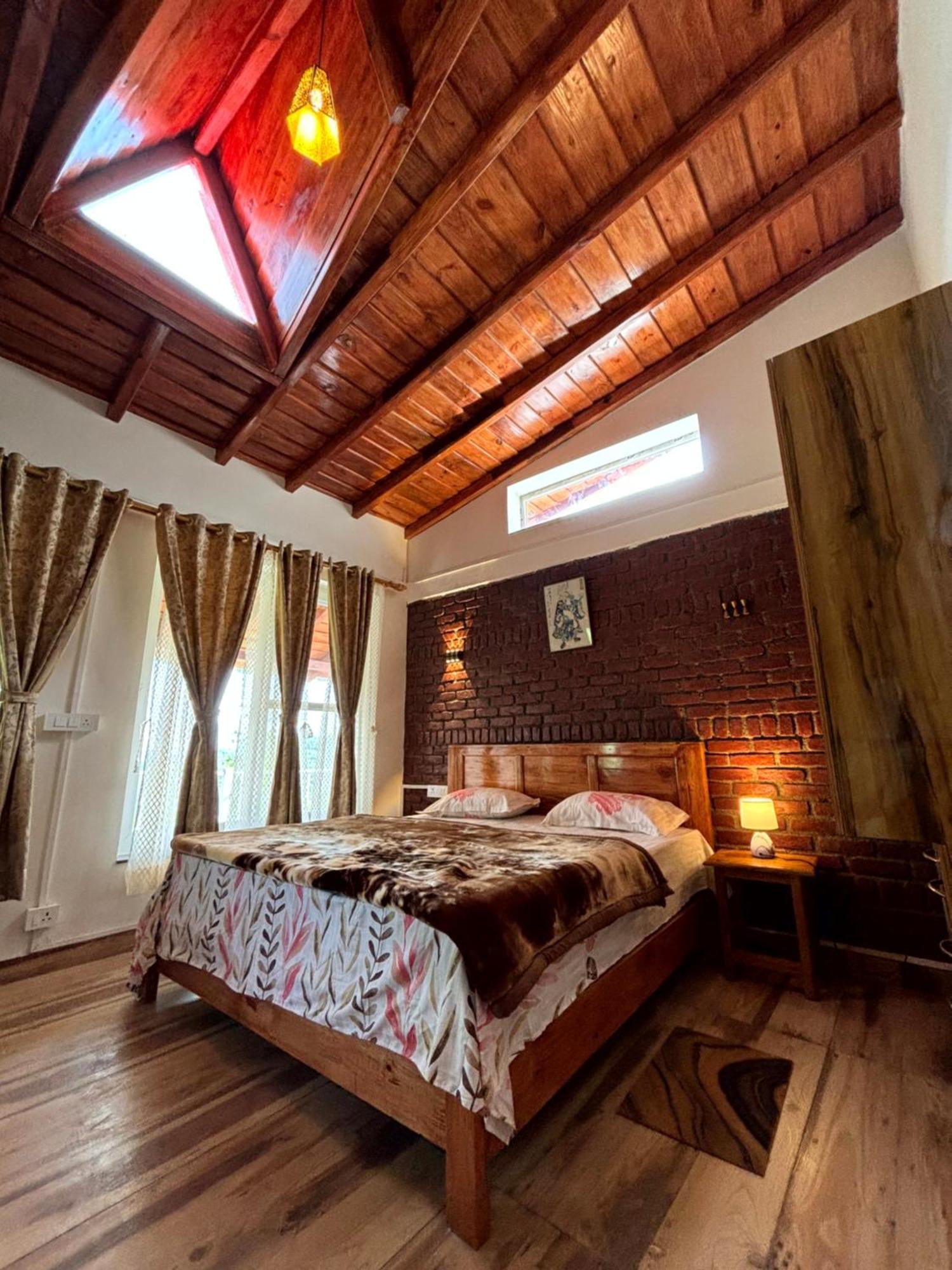 Irie - Thhpsociety - - For Groups And Family Villa *