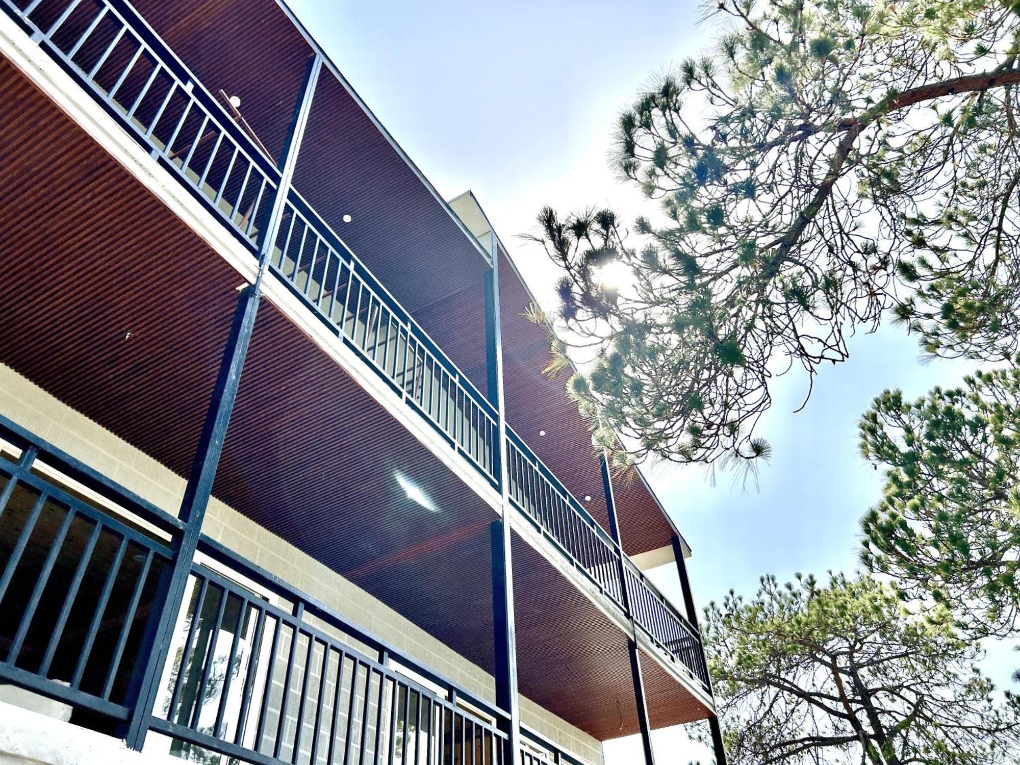 Pine Country Hotel