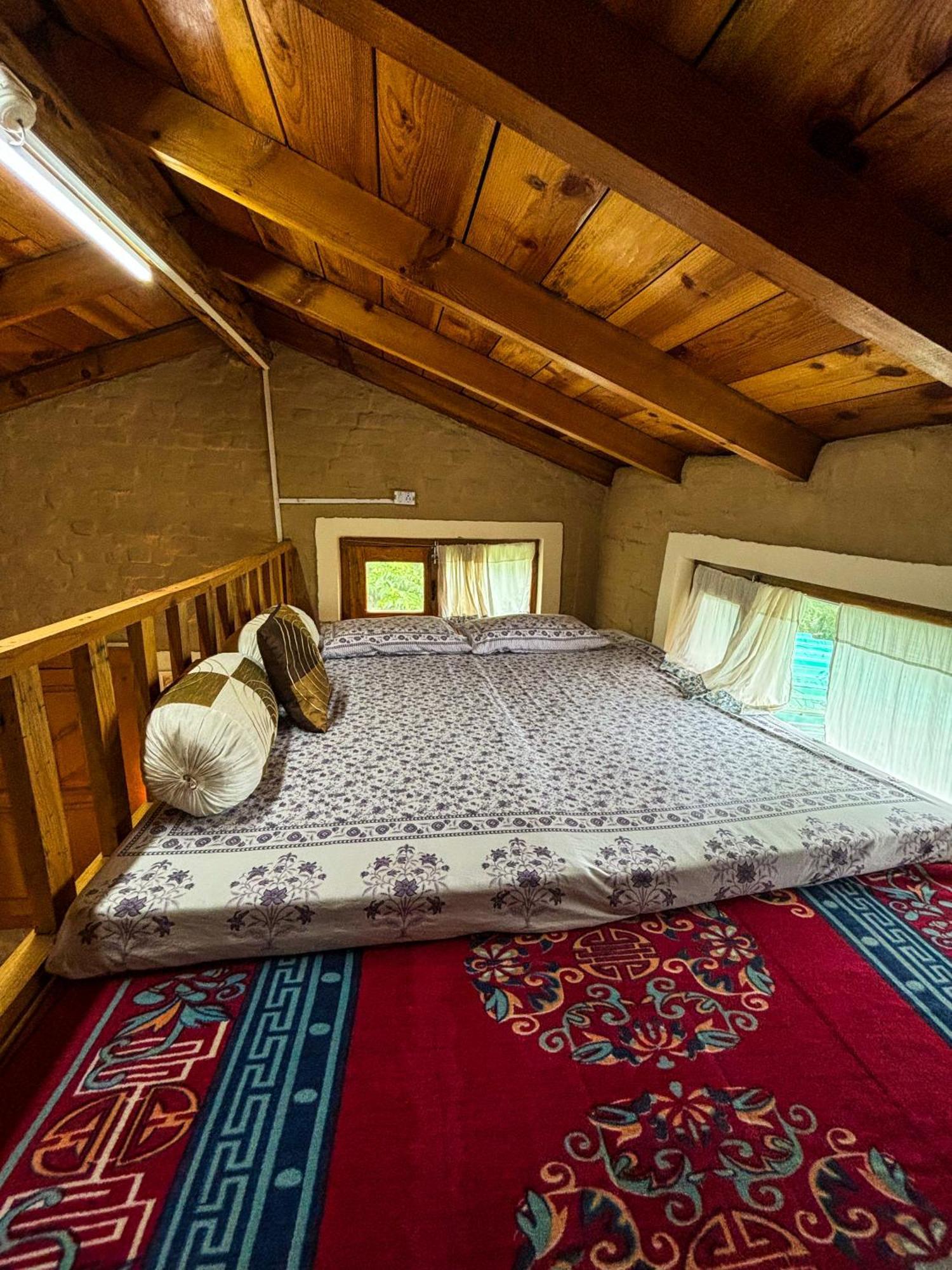 Homestay Odyssey Sathkol