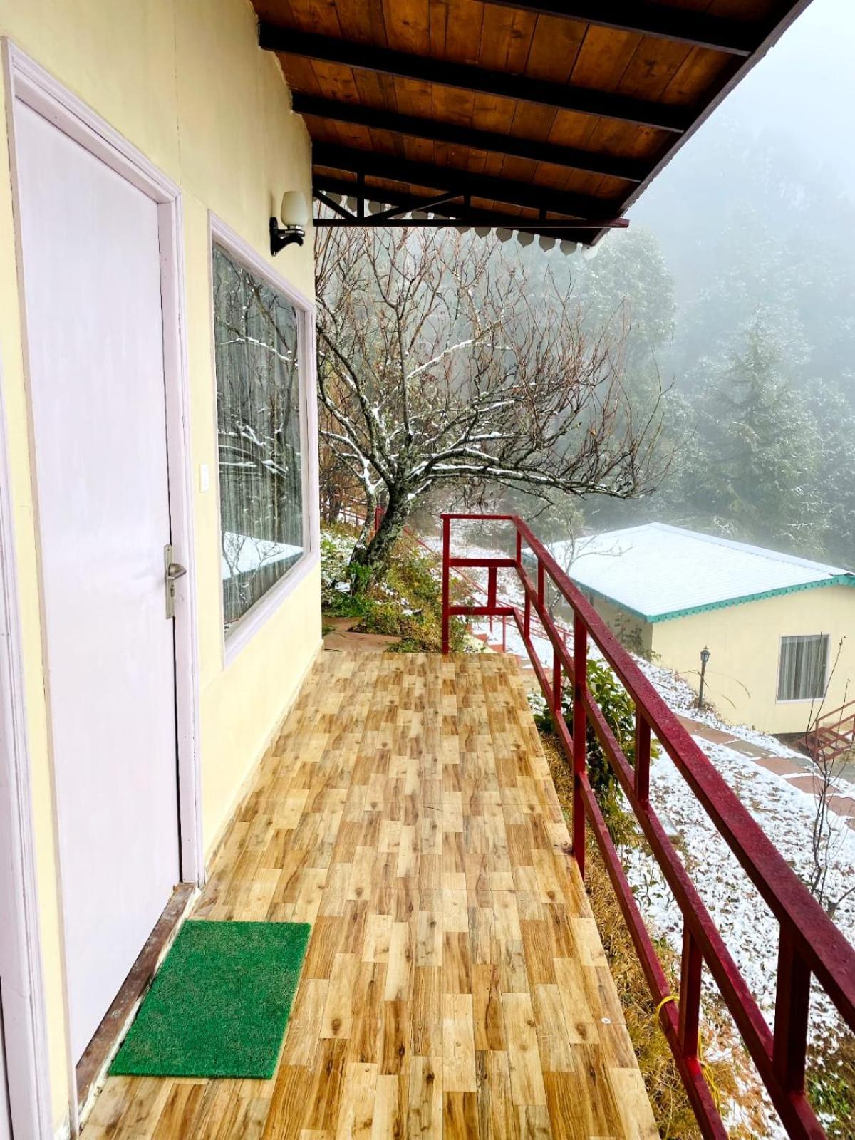 Way Wood Wind Lodge Mukteshwar