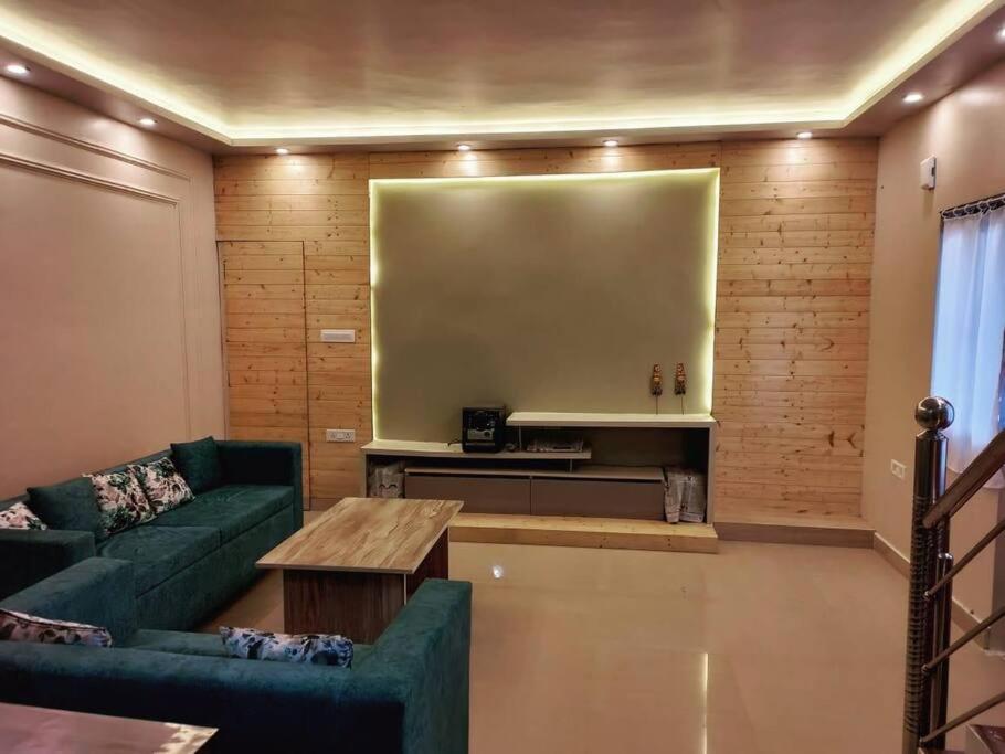 Misty Manor Holiday home Mukteshwar