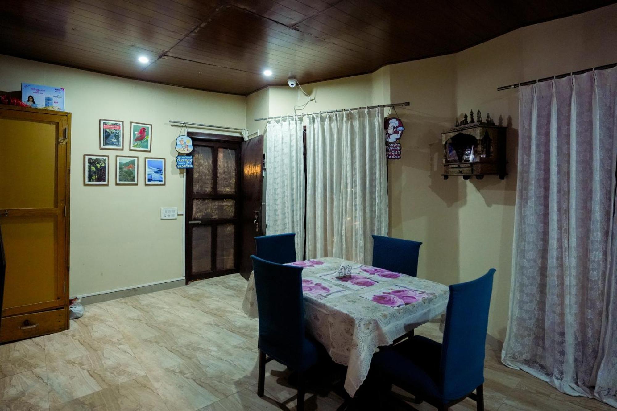 Hotel Emerald Woods Mukteshwar