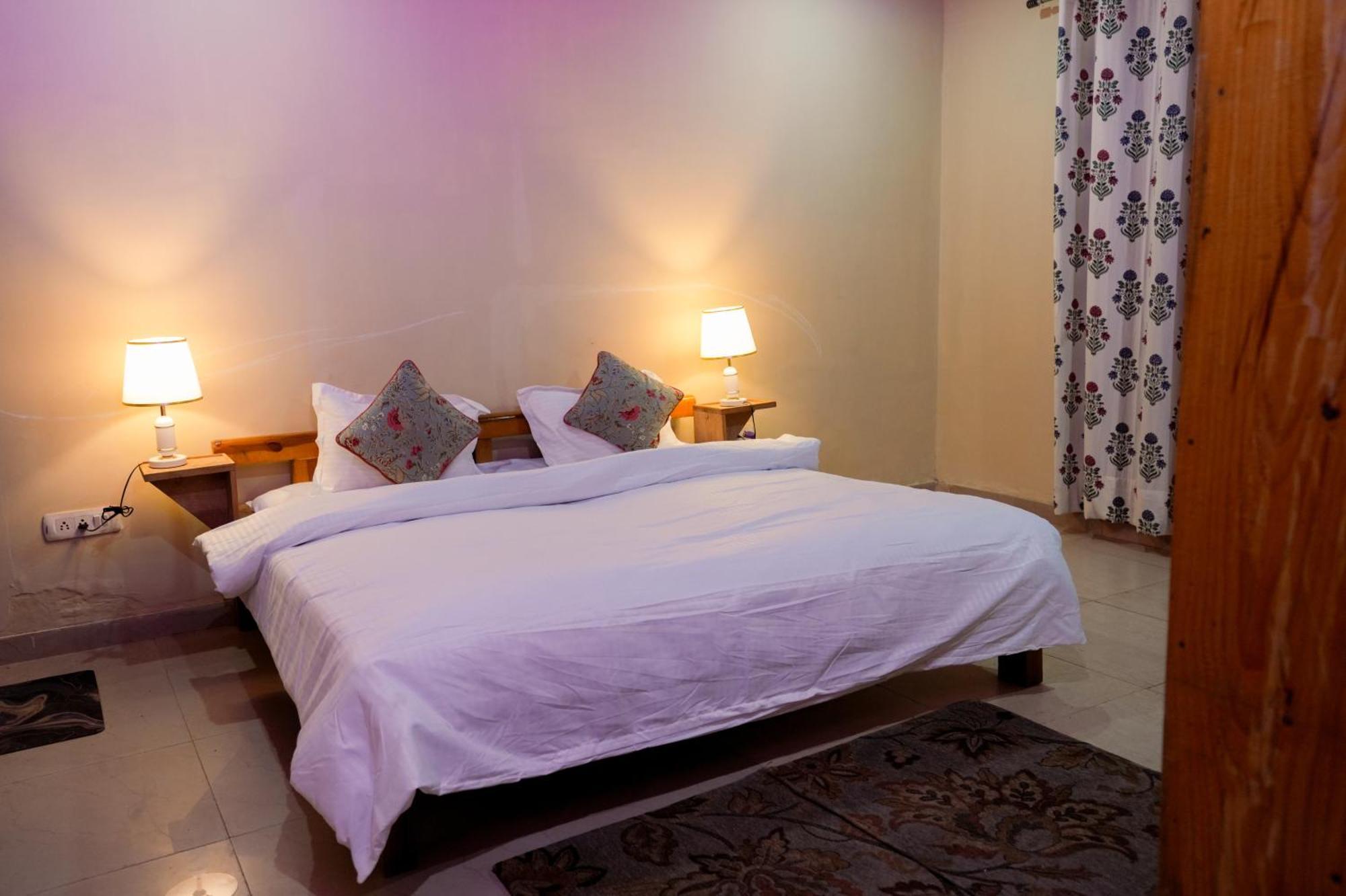 Emerald Woods 3* Mukteshwar