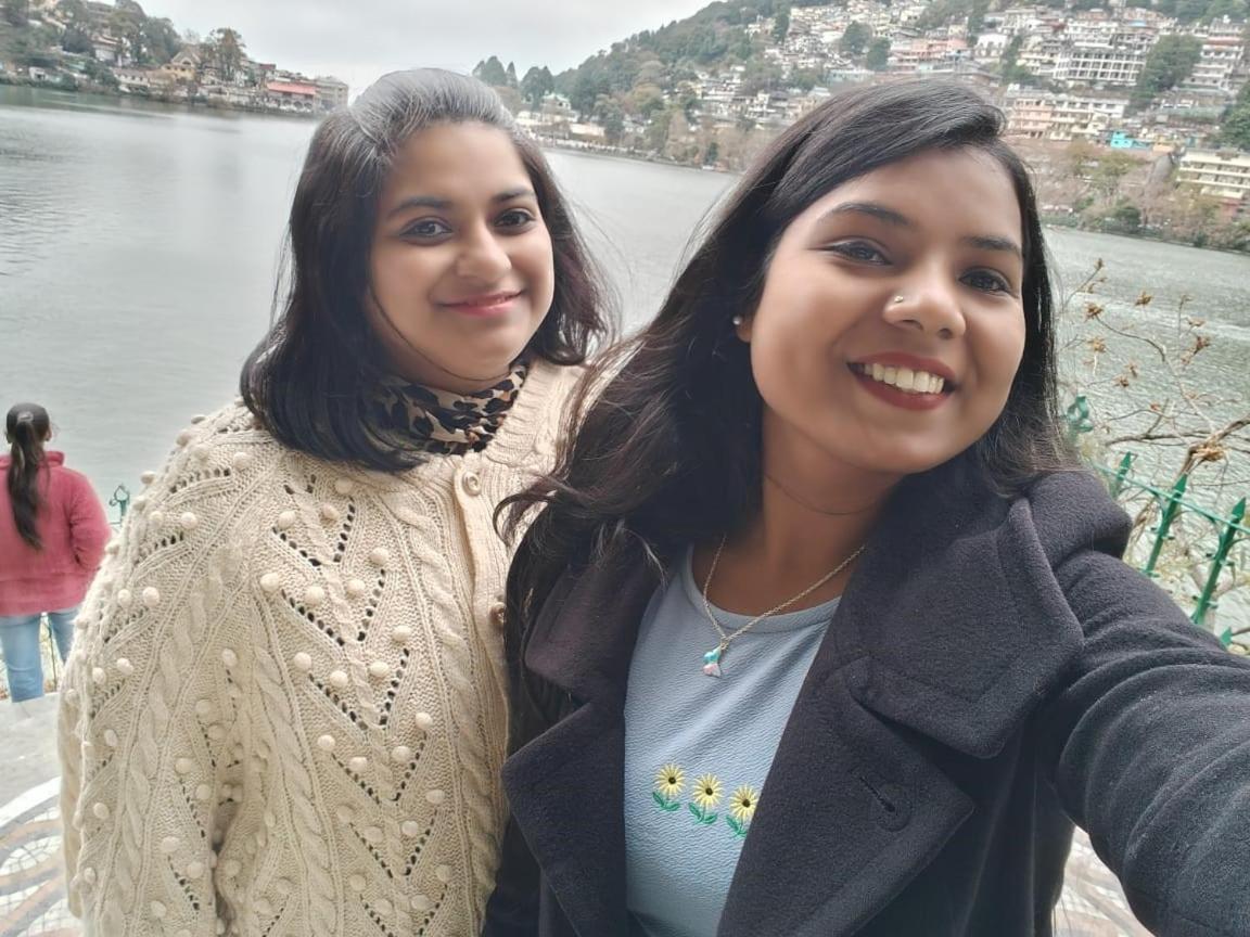 Hostel En Route -mukteshwar *