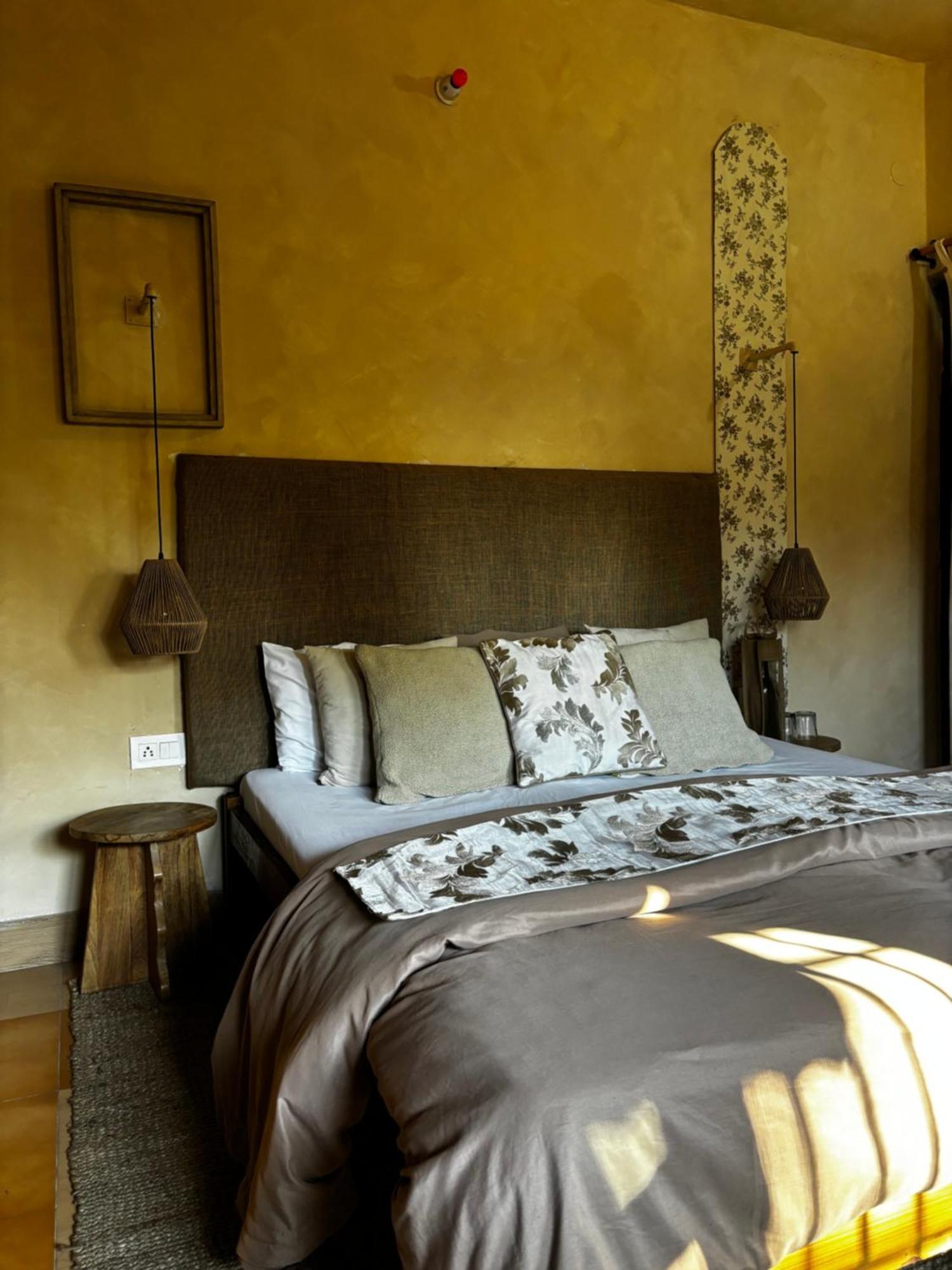 Holiday home 1111 Private - Thhpsociety - - Jacuzzi , Apple Orchard , Private Garden Mukteshwar