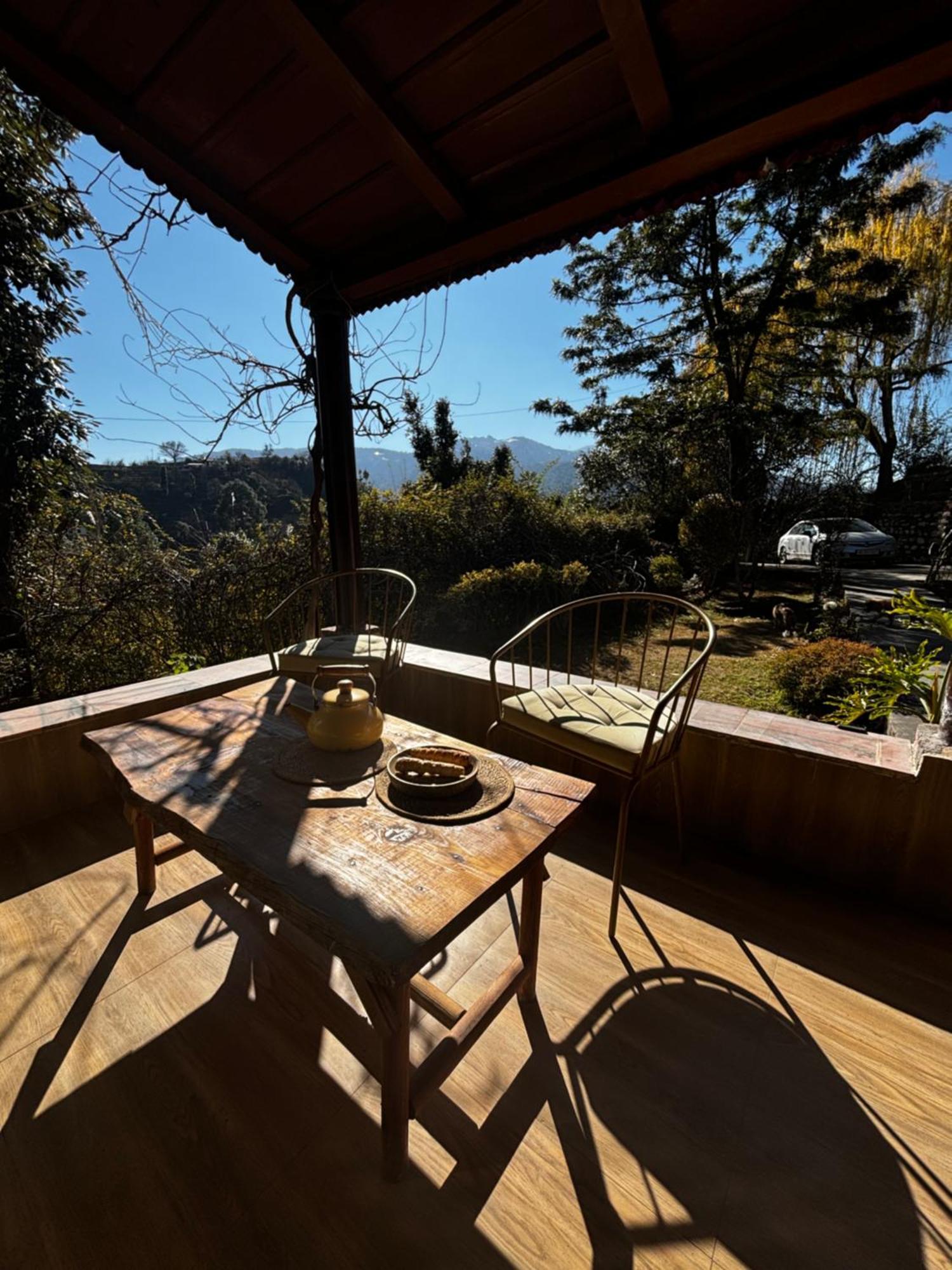 1111 Private - Thhpsociety - - Jacuzzi , Apple Orchard , Private Garden * Mukteshwar