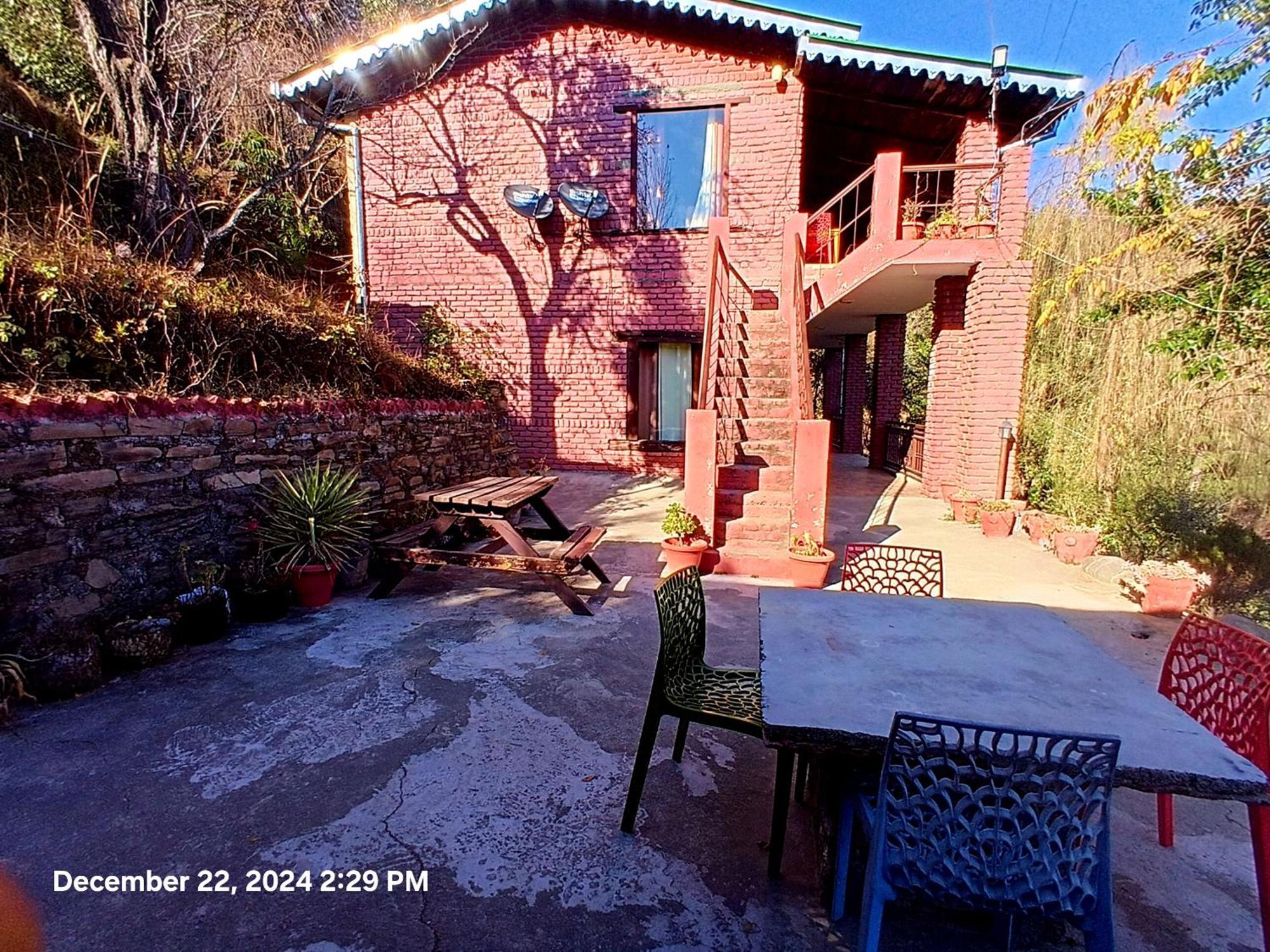 Way Wood Wind Lodge *